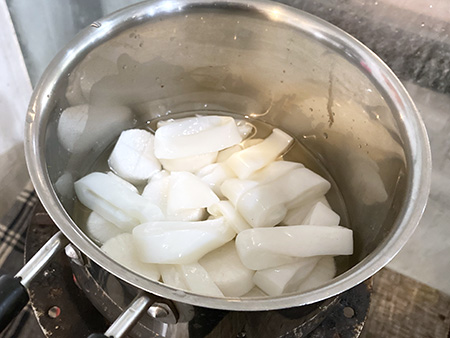 Simmered Squid and radish - Nimono